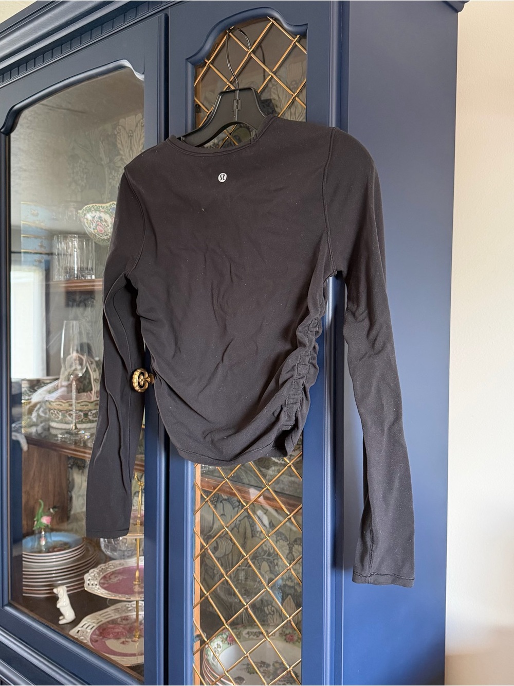 lululemon athletica Black Long-Sleeve Ruched Side Tee